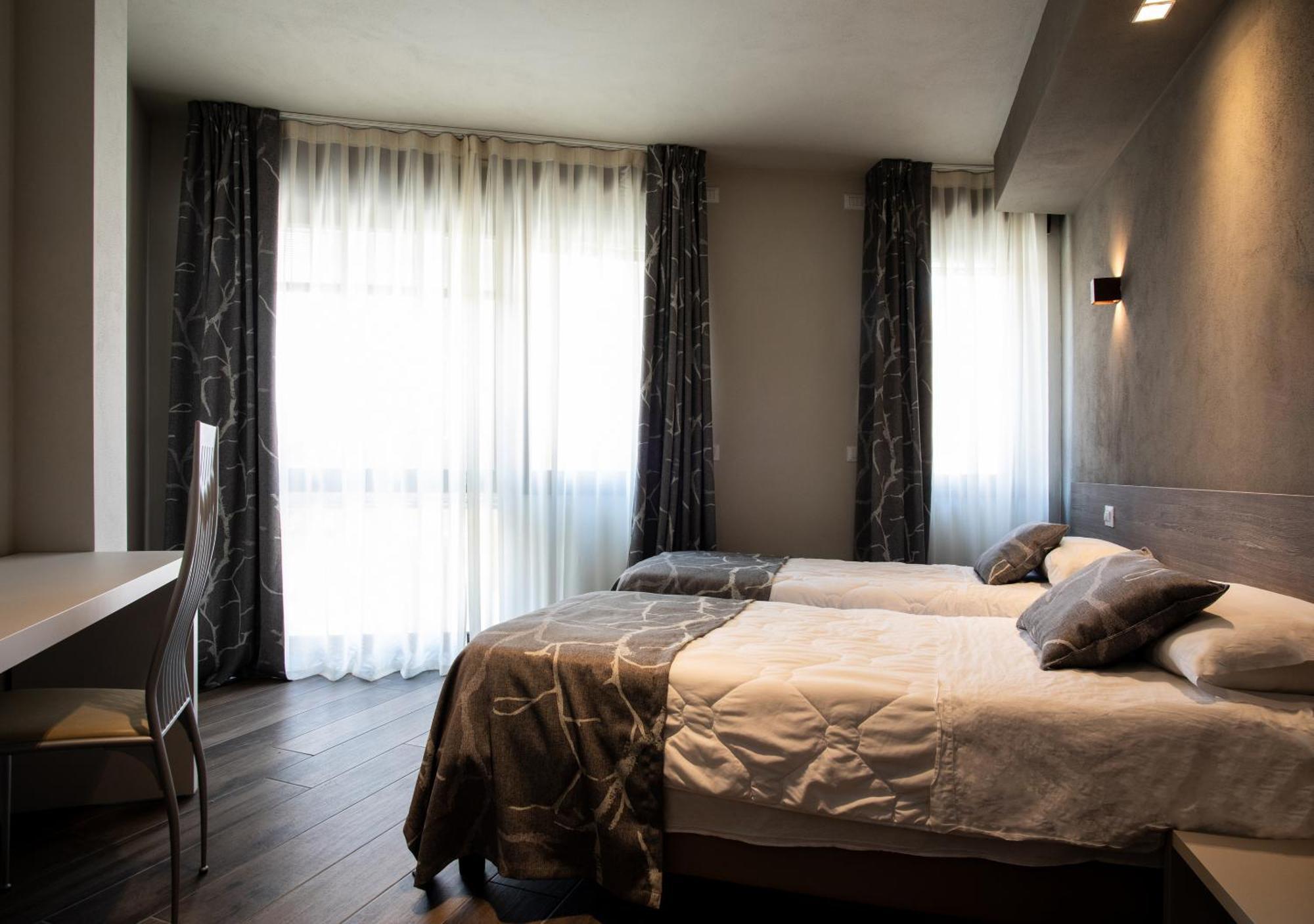 Astoria Living Apartments Bolonya Dış mekan fotoğraf
