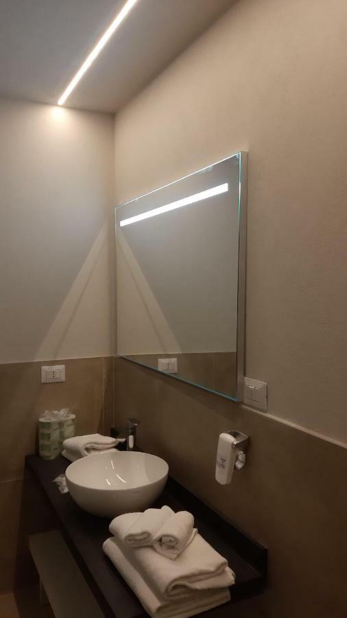 Astoria Living Apartments Bolonya Dış mekan fotoğraf
