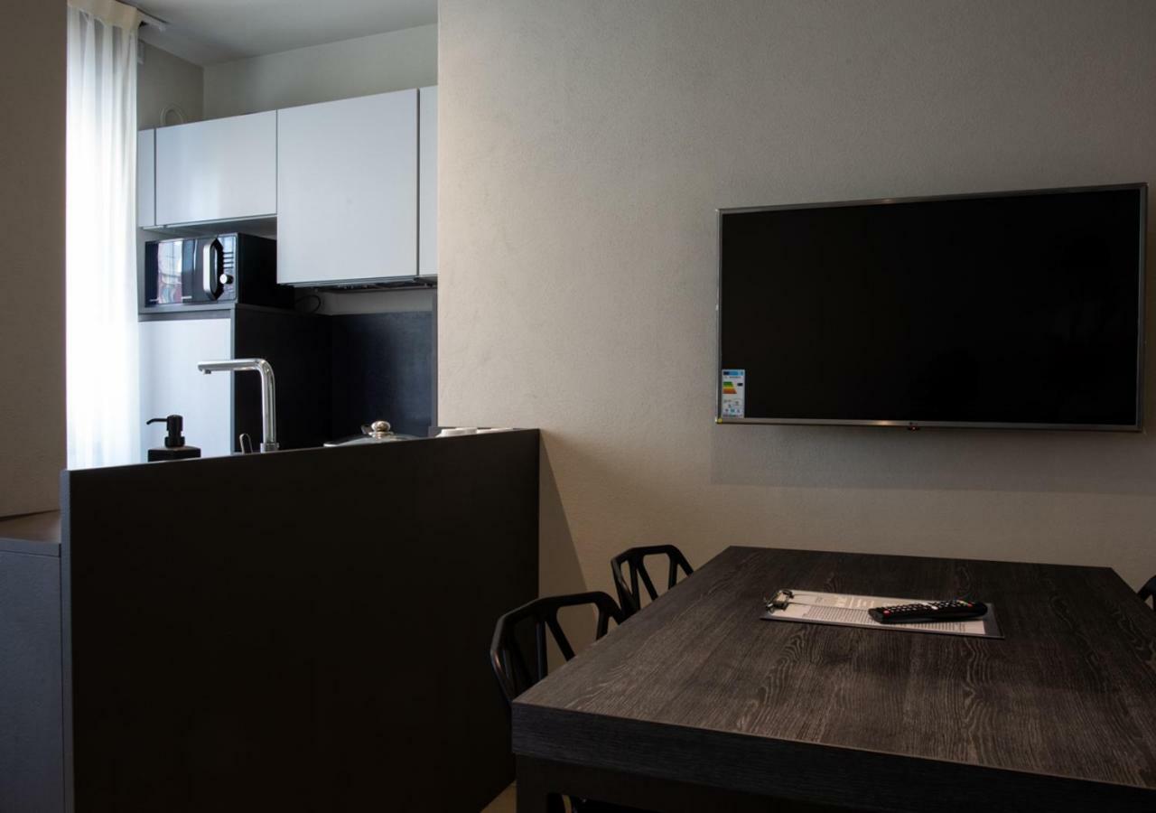 Astoria Living Apartments Bolonya Dış mekan fotoğraf