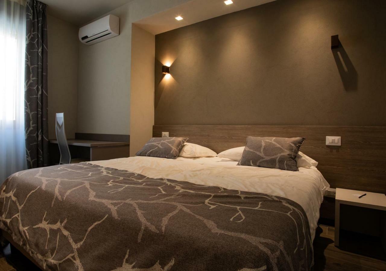 Astoria Living Apartments Bolonya Dış mekan fotoğraf