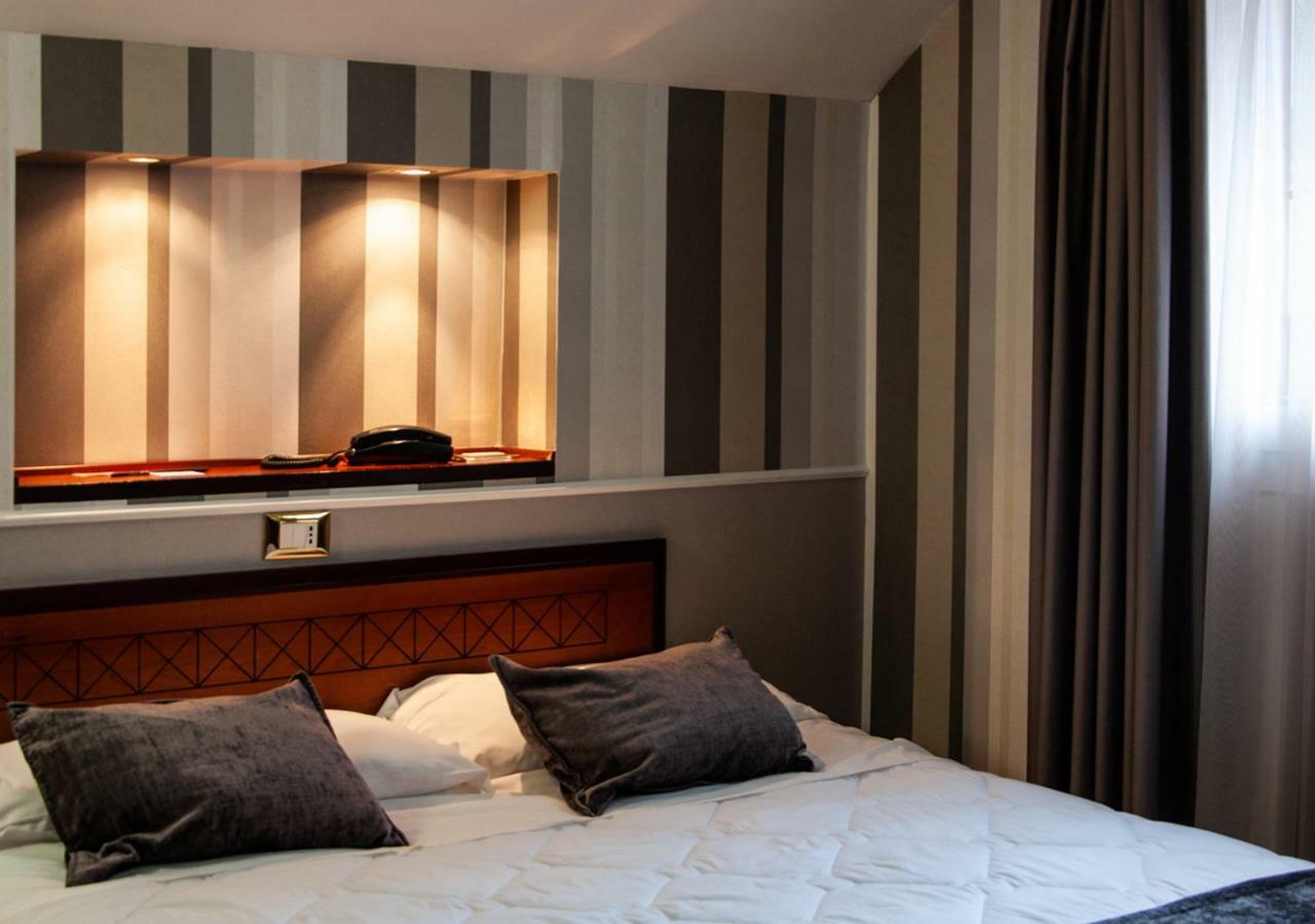 Astoria Living Apartments Bolonya Dış mekan fotoğraf